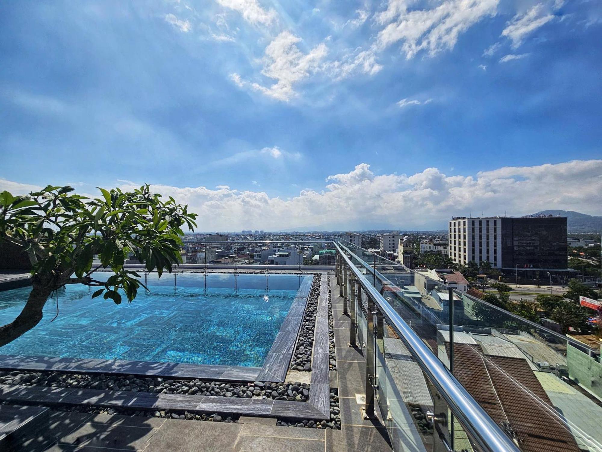 Mtr Apartment & Hotel Da Nang Luaran gambar
